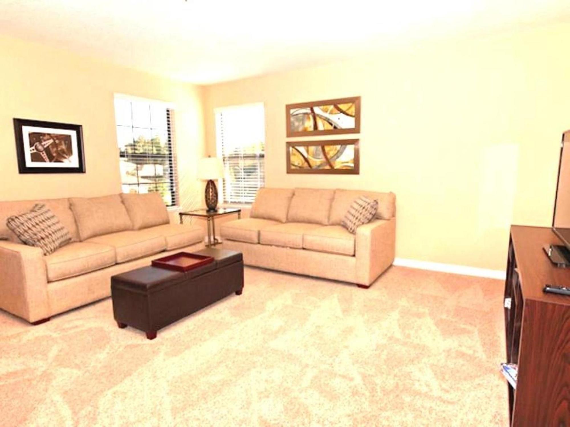 5 Bedroom Platinum Home With Games Room And Spa