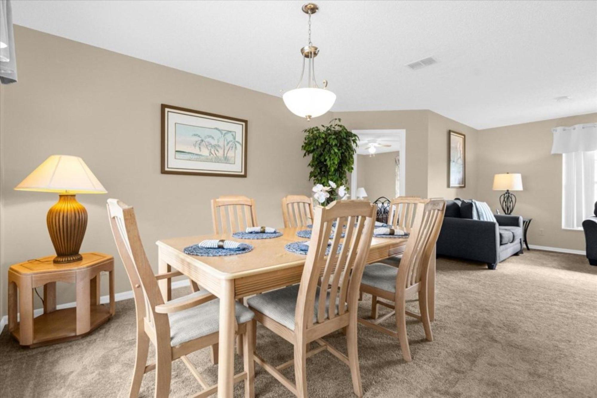 5 Bedroom Platinum Home With Games Room And Spa