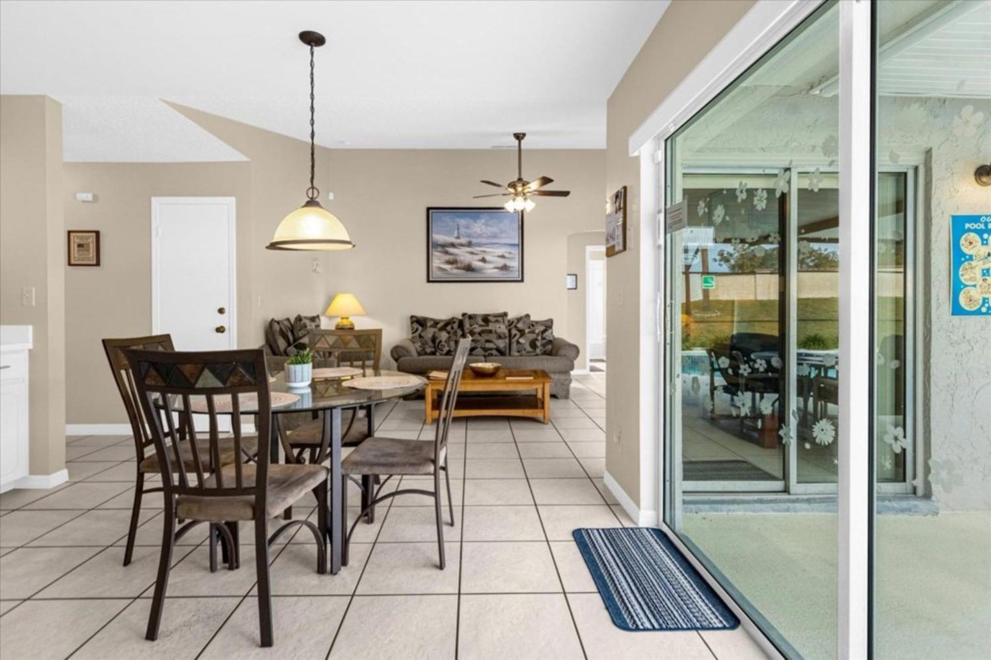 5 Bedroom Platinum Home With Games Room And Spa